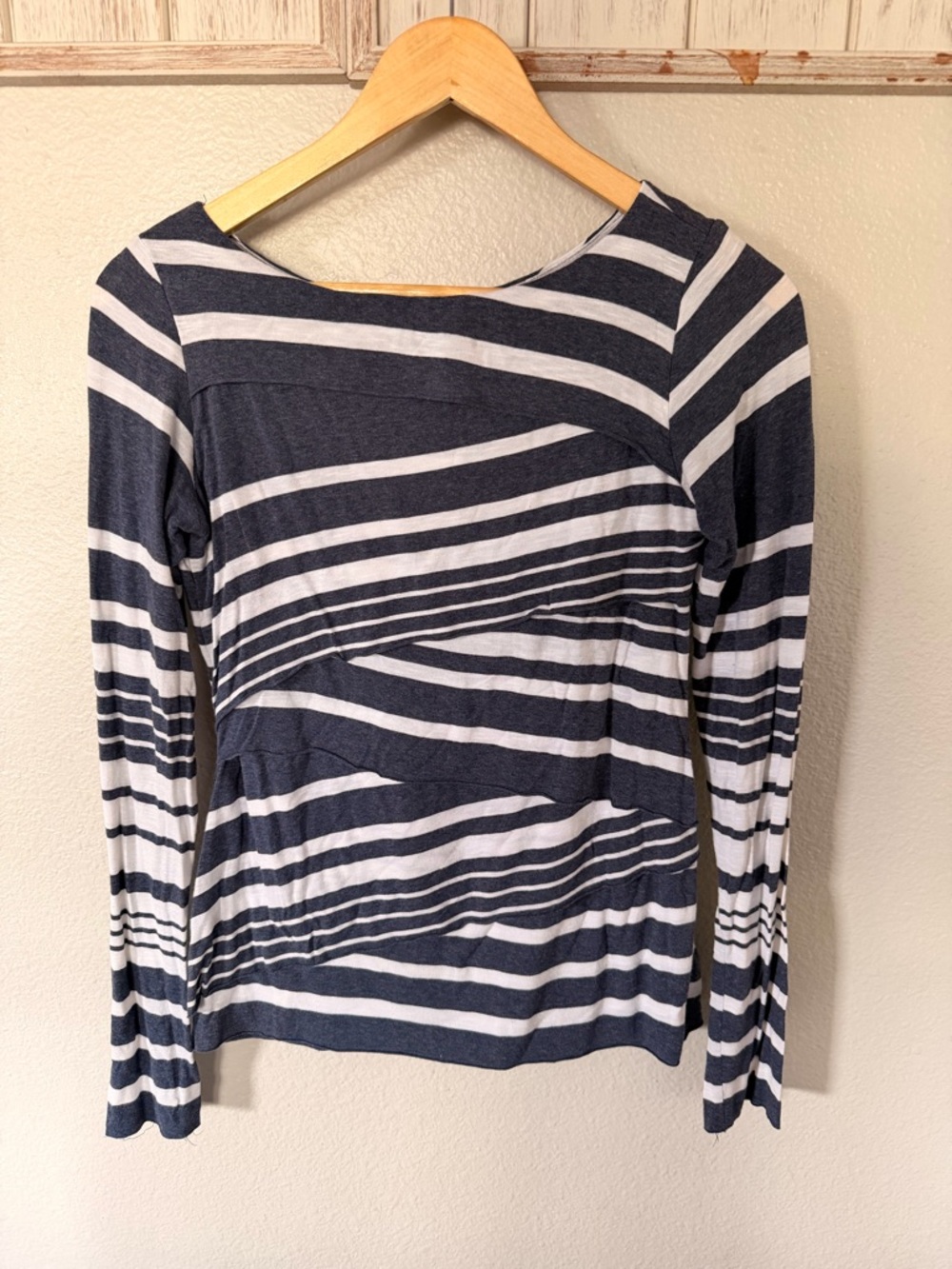 Bailey 44 Navy & White Asymmetrical Stripe Long-Sleeve Tee
